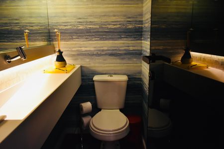 Apartamento à venda com 127m², 3 quartos e 4 vagas Apartamento à venda com 127m², 3 quartos e 4 vagasLavabo