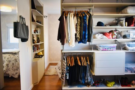 Apartamento à venda com 127m², 3 quartos e 4 vagas Apartamento à venda com 127m², 3 quartos e 4 vagasSuíte 2