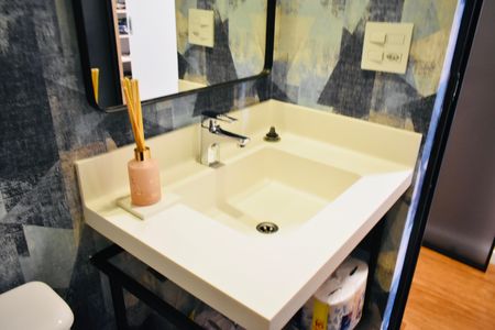 Apartamento à venda com 127m², 3 quartos e 4 vagas Apartamento à venda com 127m², 3 quartos e 4 vagasBanheiro Social