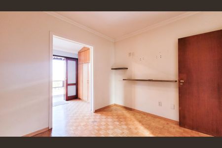 Casa de condomínio à venda com 404m², 3 quartos e 1 vagaSuíte