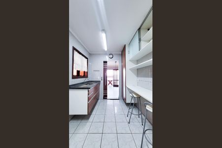 Casa de condomínio à venda com 404m², 3 quartos e 1 vagaCozinha