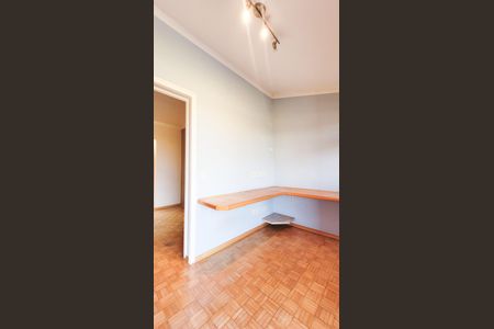 Casa de condomínio à venda com 404m², 3 quartos e 1 vagaSuíte