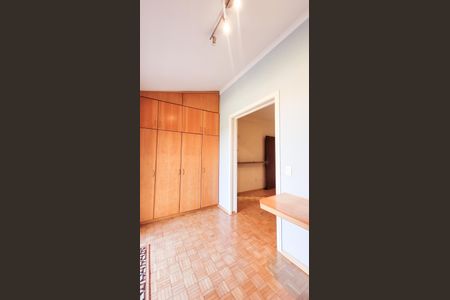 Casa de condomínio à venda com 404m², 3 quartos e 1 vagaSuíte