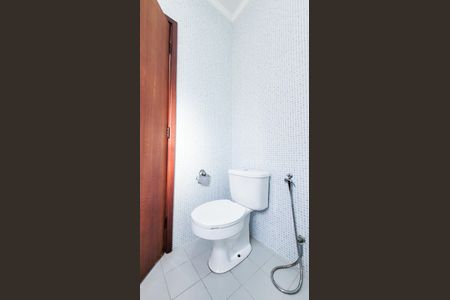 Casa de condomínio à venda com 404m², 3 quartos e 1 vagaBanheiro da Suíte