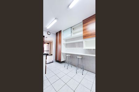 Casa de condomínio à venda com 404m², 3 quartos e 1 vagaCozinha