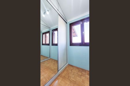 Casa de condomínio à venda com 404m², 3 quartos e 1 vagaQuarto 2