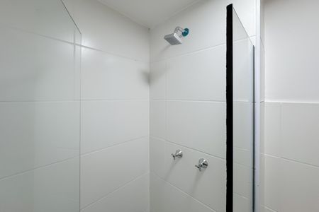 Banheiro de apartamento para alugar com 2 quartos, 38m² em Vila Independencia, São Paulo