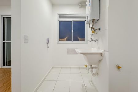 Área de Serviço de apartamento para alugar com 2 quartos, 38m² em Vila Independencia, São Paulo