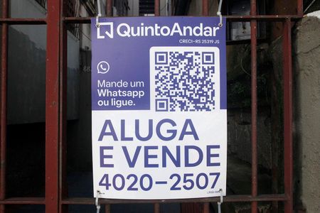 Apartamento à venda com 63m², 2 quartos e sem vagaPlaquinha