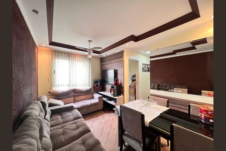 Apartamento à venda com 44m², 2 quartos e sem vaga Apartamento à venda com 44m², 2 quartos e sem vagaSala