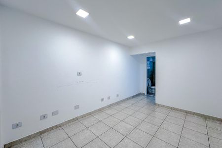 Studio para alugar com 30m², 1 quarto e sem vaga Studio para alugar com 30m², 1 quarto e sem vagaSala/Quarto