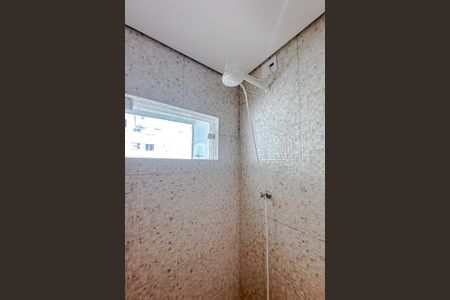 Banheiro de kitnet/studio para alugar com 1 quarto, 30m² em Mooca, São Paulo