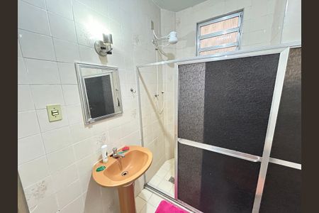 Casa à venda com 66m², 2 quartos e sem vagaBanheiro