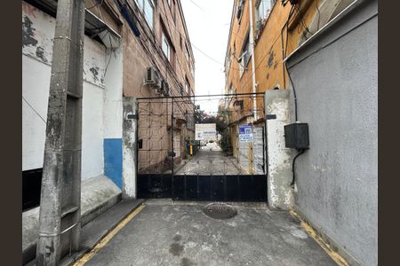 Casa à venda com 66m², 2 quartos e sem vagaFachada + Placa