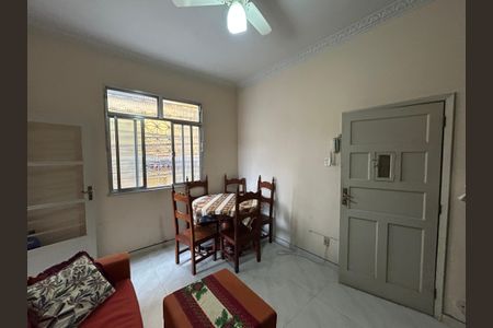 Sala de casa à venda com 2 quartos, 60m² em Piedade, Rio de Janeiro