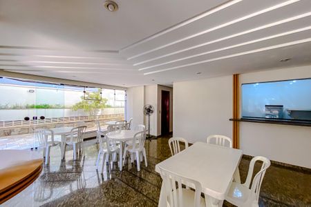 Apartamento para alugar com 62m², 2 quartos e 1 vagaÁrea comum - Salão de festas