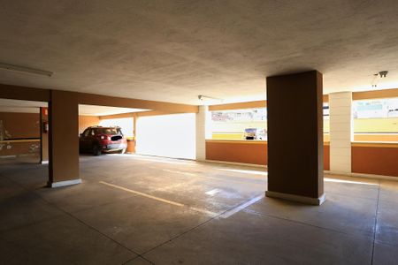 Apartamento à venda com 80m², 3 quartos e 2 vagas Apartamento à venda com 80m², 3 quartos e 2 vagasGaragem