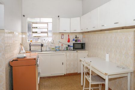 Casa à venda com 150m², 2 quartos e 1 vaga Casa à venda com 150m², 2 quartos e 1 vagaCozinha