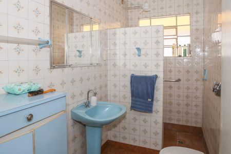 Casa à venda com 150m², 2 quartos e 1 vaga Casa à venda com 150m², 2 quartos e 1 vagaBanheiro