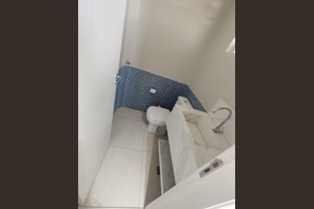 Casa de condomínio à venda com 160m², 3 quartos e 2 vagas Casa de condomínio à venda com 160m², 3 quartos e 2 vagasLavabo