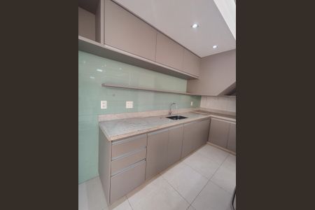 Casa de condomínio à venda com 160m², 3 quartos e 2 vagas Casa de condomínio à venda com 160m², 3 quartos e 2 vagasCozinha