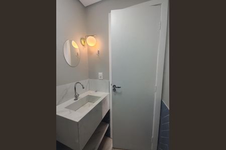 Casa de condomínio à venda com 160m², 3 quartos e 2 vagas Casa de condomínio à venda com 160m², 3 quartos e 2 vagasLavabo