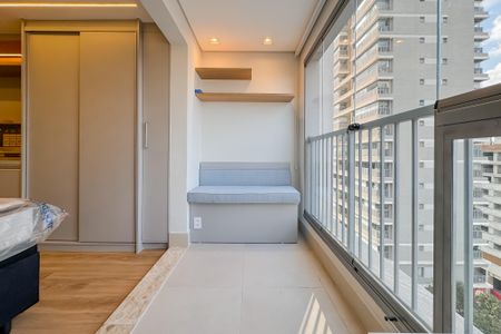 Studio à venda com 25m², 1 quarto e sem vagaVaranda