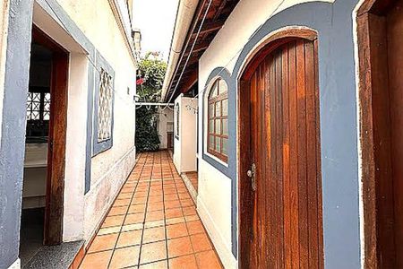 Casa à venda com 367m², 4 quartos e 3 vagas