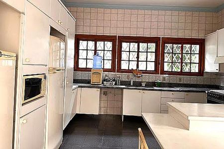 Casa à venda com 367m², 4 quartos e 3 vagas