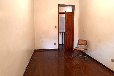 Casa à venda com 367m², 4 quartos e 3 vagas