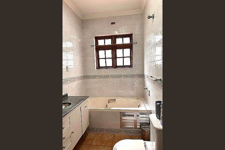 Casa à venda com 367m², 4 quartos e 3 vagas