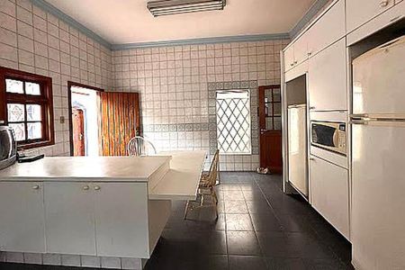 Casa à venda com 367m², 4 quartos e 3 vagas