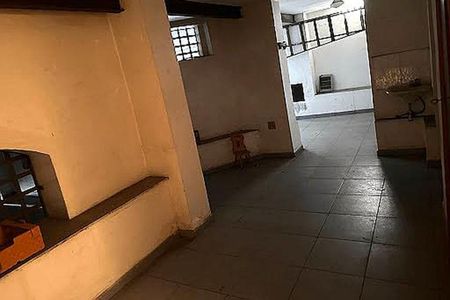 Casa à venda com 367m², 4 quartos e 3 vagas