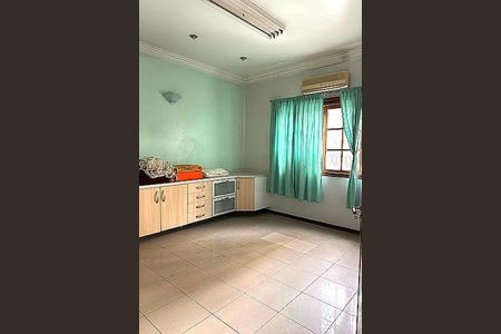 Casa à venda com 367m², 4 quartos e 3 vagas