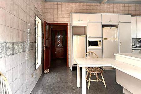 Casa à venda com 367m², 4 quartos e 3 vagas