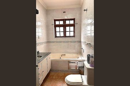 Casa à venda com 367m², 4 quartos e 3 vagas