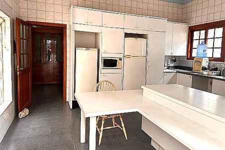 Casa à venda com 367m², 4 quartos e 3 vagas