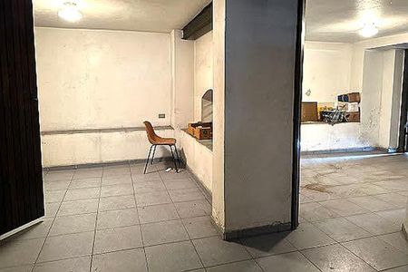 Casa à venda com 367m², 4 quartos e 3 vagas