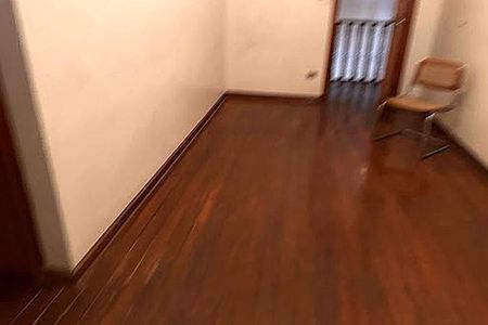 Casa à venda com 367m², 4 quartos e 3 vagas