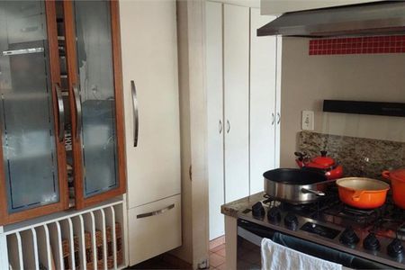 Casa à venda com 406m², 4 quartos e 4 vagas