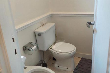 Casa à venda com 406m², 4 quartos e 4 vagas