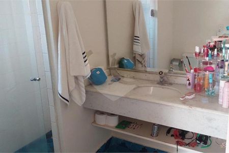 Casa à venda com 406m², 4 quartos e 4 vagas