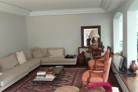 Casa à venda com 4 quartos, 406m² em Pacaembu, São Paulo