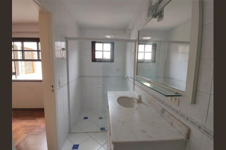 Casa de Condomínio à venda com 3 quartos, 180m² em Vila Elvira, São Paulo