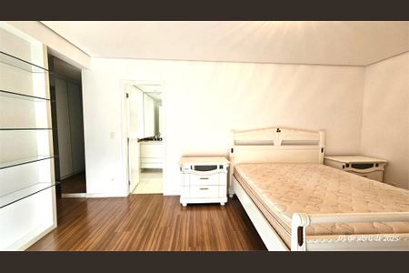 Apartamento à venda com 4 quartos, 370m² em Santo Amaro, São Paulo