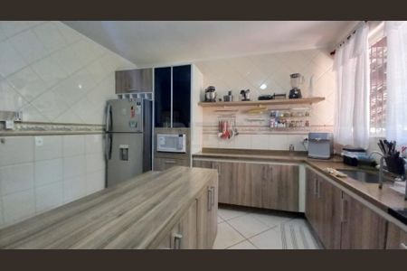 Casa à venda com 5 quartos, 480m² em Chácaras São Bento, Valinhos
