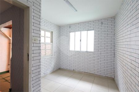 Casa à venda com 3 quartos, 225m² em Vila Mariana, São Paulo