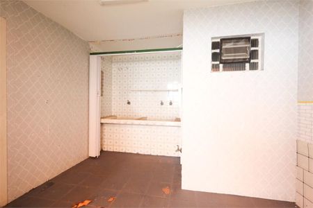 Casa à venda com 3 quartos, 225m² em Vila Mariana, São Paulo