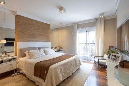 Apartamento à venda com 4 quartos, 302m² em Vila Uberabinha, São Paulo