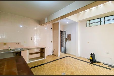 Casa para alugar com 550m², 5 quartos e 20 vagas Casa para alugar com 550m², 5 quartos e 20 vagasÁrea de Serviço